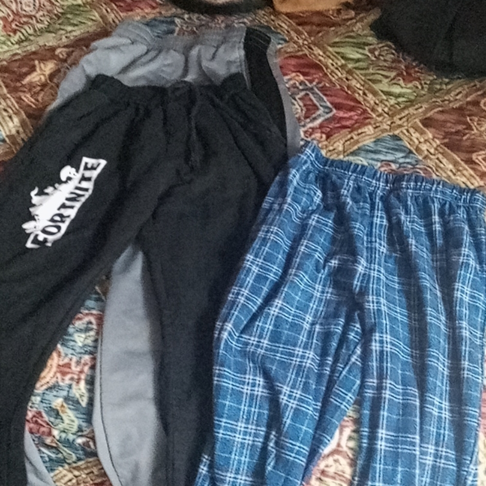 Fortnite joggers 2 other bottoms
